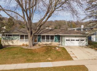 1007 16th St NE, Rochester, MN 55906