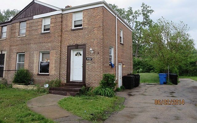 1st image of 9757 S Merrill Ave #9757
