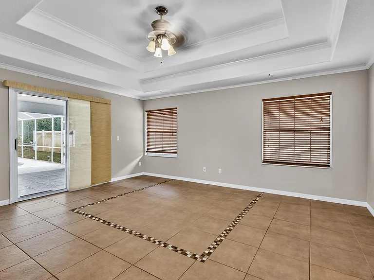 20 Woodford Ln — Photo 21