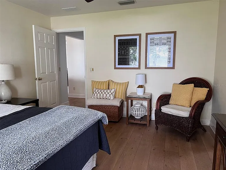 12595 SE Sunset Harbor Rd — Photo 15