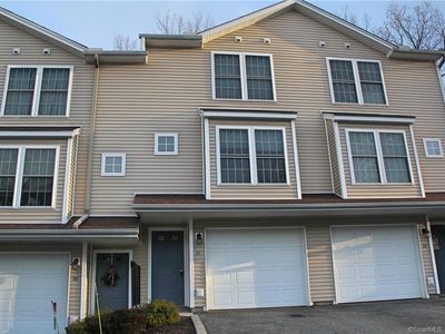 245 E Woodland St APT 31, Meriden, CT, 06451
