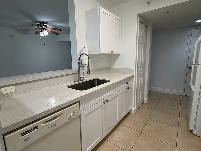20850 SW 87th Ave #104 — Photo 4