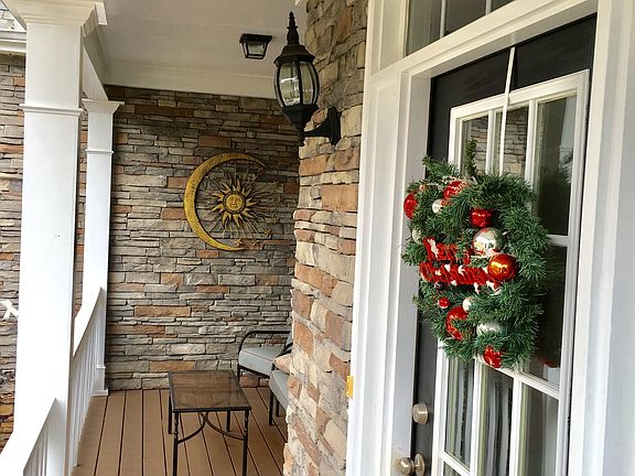 Front porch seating area