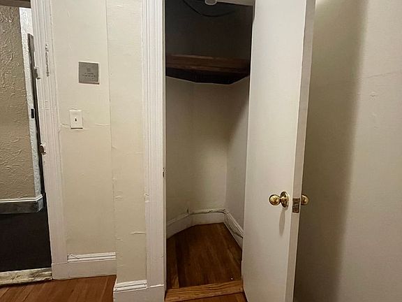 3rd image of 2-116 Washington St #2