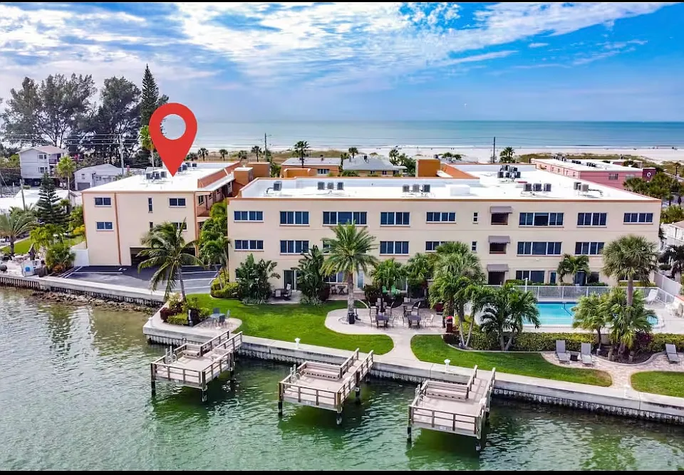 10265 Gulf Blvd #309
