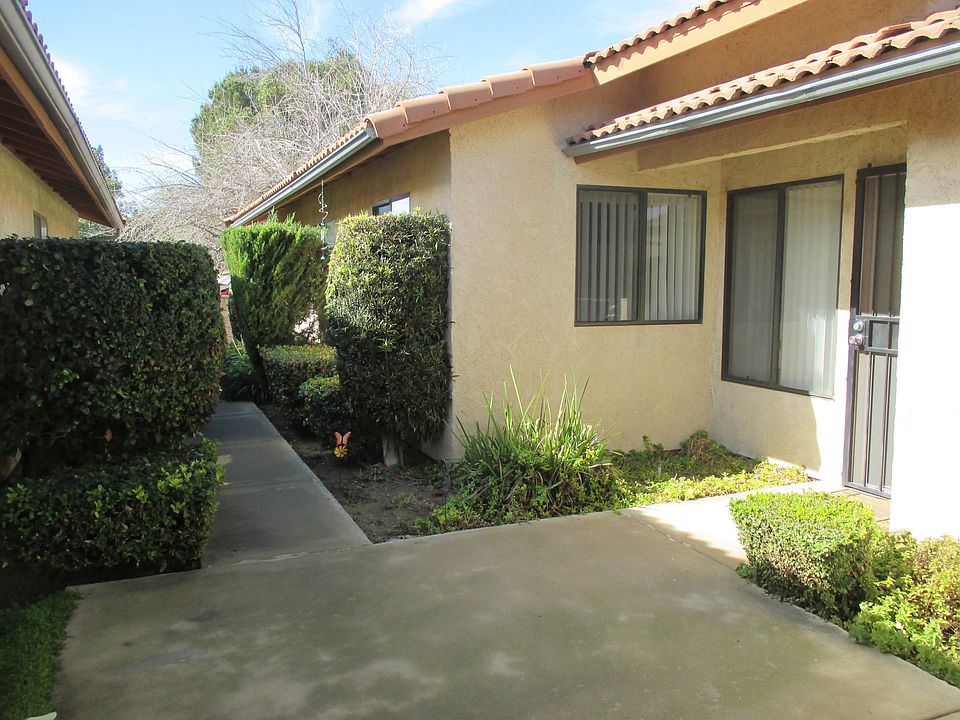 1st image of 571 S Palm Ave