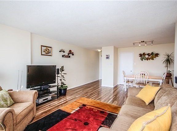 3rd image of 4185 Shipp Dr Unit 2113