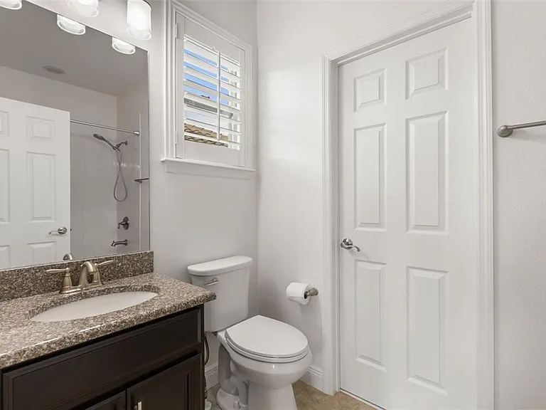8507 Geddes Loop — Photo 44