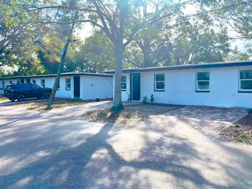 897 10th Avenue SW Your Cozy Retreat in Largo