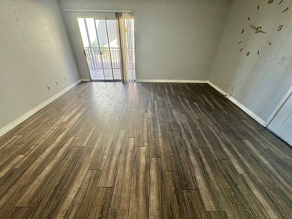 4th image of 5075 Indian River Dr Unit 179