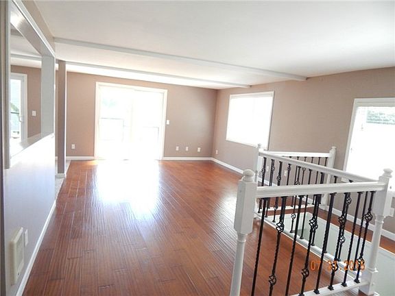 4th image of 4903 172nd Pl NW