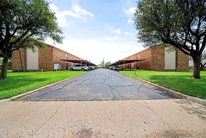 2901 W Louisiana Ave #3 — Photo 16