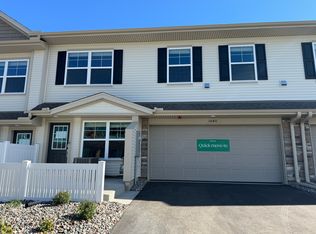 3040 Hemlock St, Little Canada, MN 55117