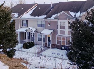 11025 Oak Grove Cir UNIT D, Woodbury, MN 55129