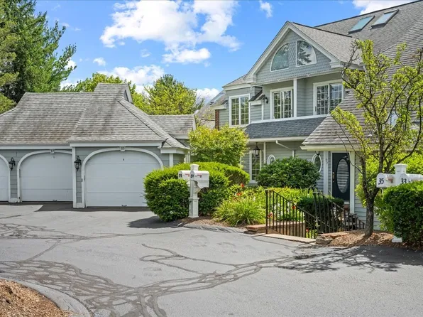 37 Eastern Point Dr #35, Shrewsbury, MA 01545