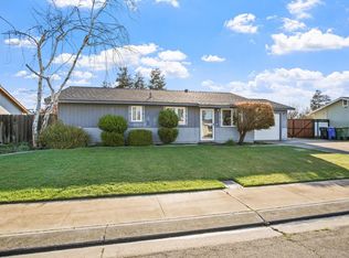2900 Seneca Dr, Denair, CA 95316