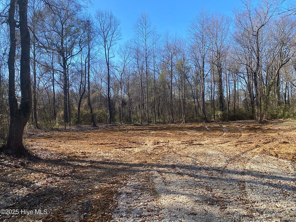 2nd image of 801 River Road