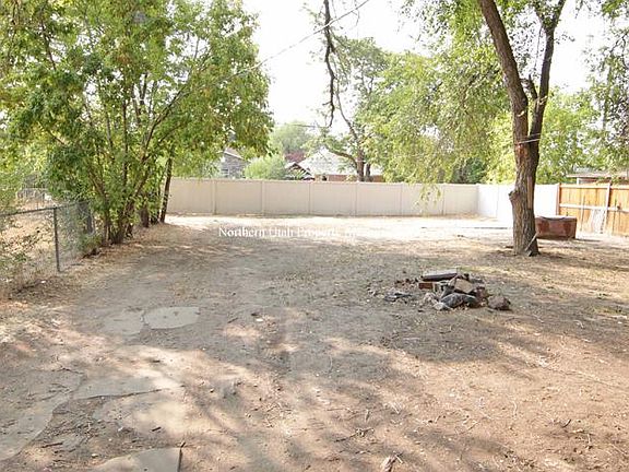 11 Back Yard_05032019
