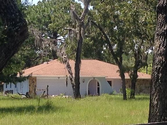 2nd image of 12117 Oakwood Dr