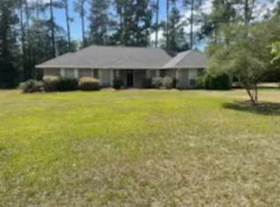 3365 E Hawthorne Rd, Leesville, LA 71446