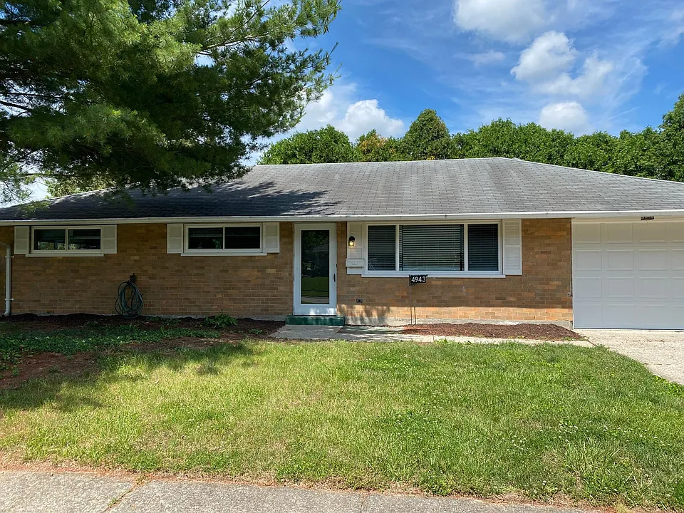 4943 Exchange Dr