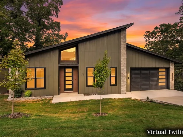71 York Dr, Bella Vista, AR 72714