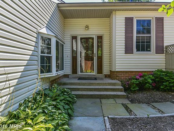 2nd image of 26 Dellcastle Ct
