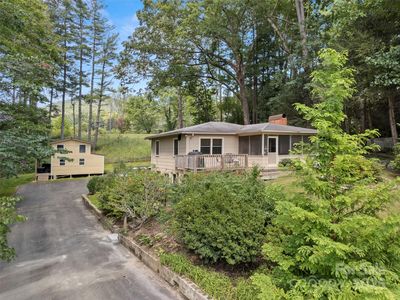250 Mondamin Rd, Zirconia, NC, 28790