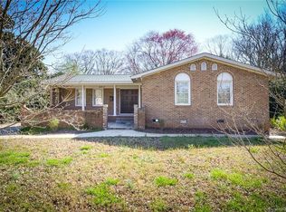 6417 Long Meadow Rd, Charlotte, NC 28210