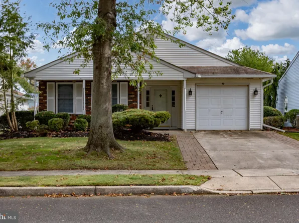 73 Deep Hollow Ln N, Columbus, NJ 08022