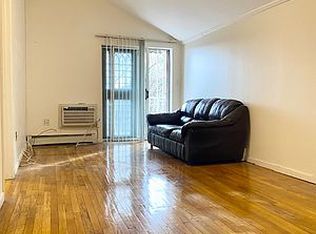 114-19 14th Rd FLOOR 3, College Pt, NY 11356