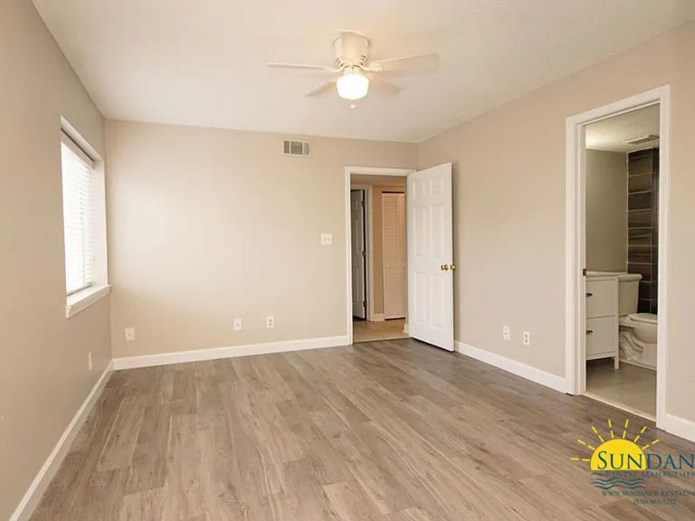 101 Old Ferry Rd #28A — Photo 9