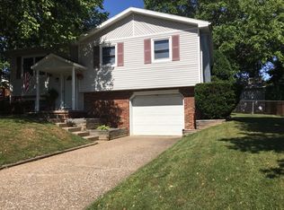 800 Forest Glen Dr, Evansville, IN