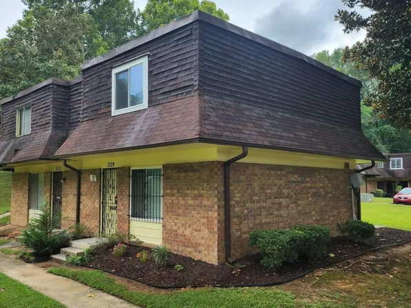 229 Peyton Pl SW, Atlanta, GA 30311