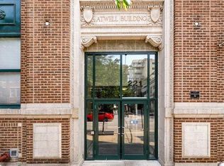 221 E Cullerton St APT 409, Chicago, IL 60616