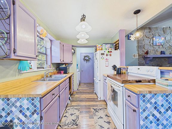 4th image of 313 Mockingbird Ln