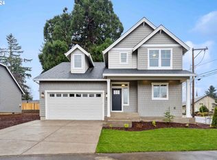 618 Gatch St, Woodburn, OR 97071