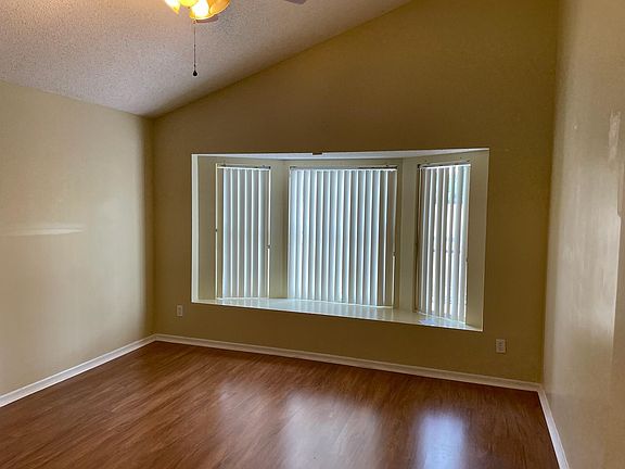 3rd image of 9609 Long Meadow Dr