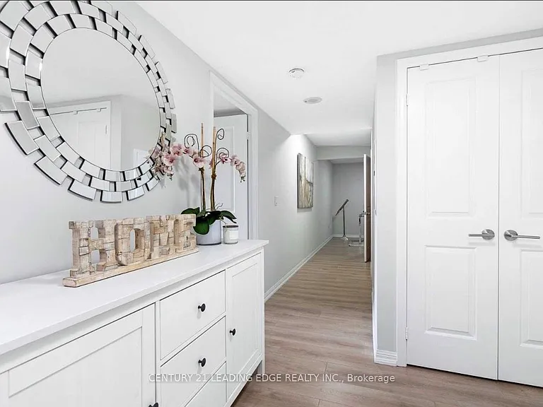 65 Liberty St #423 — Photo 15