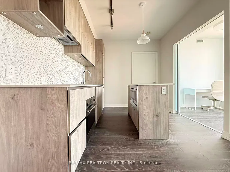 1 Yorkville Ave #3408 — Photo 10