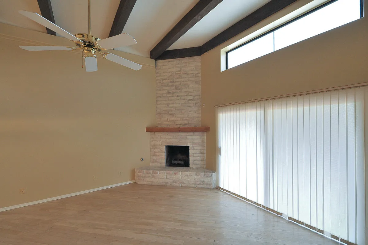 Foothills Living — Photo 4