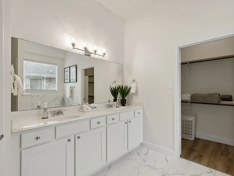 8824 Tyler Dr — Photo 22