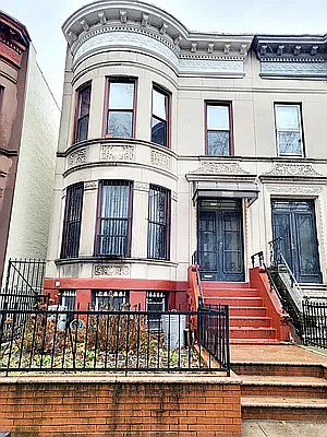 1st image of 1098 Carroll St