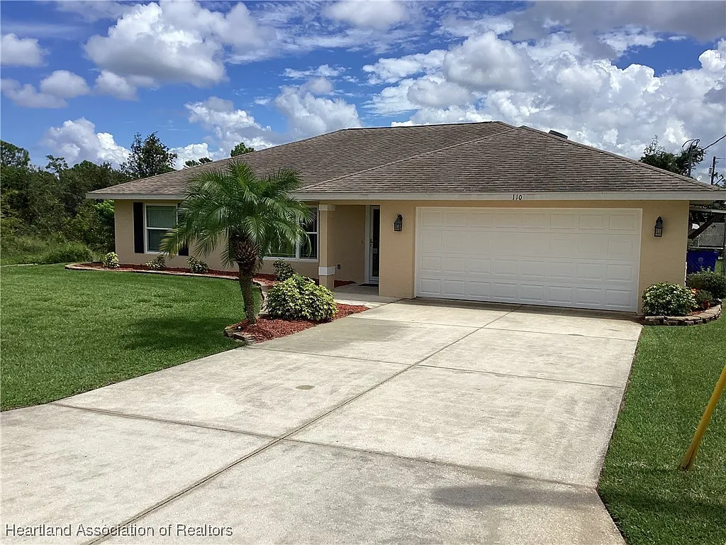 110 Imbros Ave NE, Lake Placid FL - Owner Finance Home