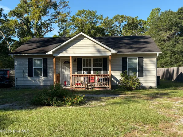 67 Redwood Road, Southport, NC 28461