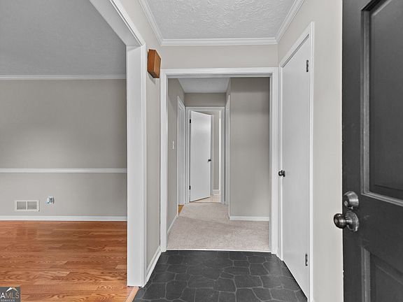 2nd image of 5087 Timber Ridge Ct