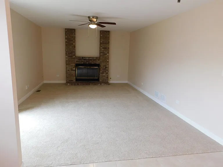 1906 Armwood Ln — Photo 8