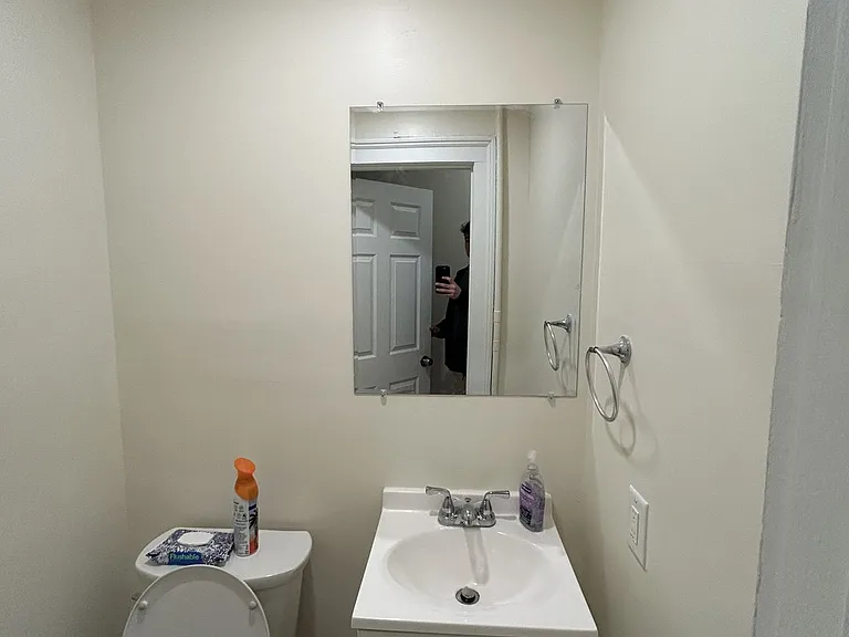 35 Brookline St #4 — Photo 4