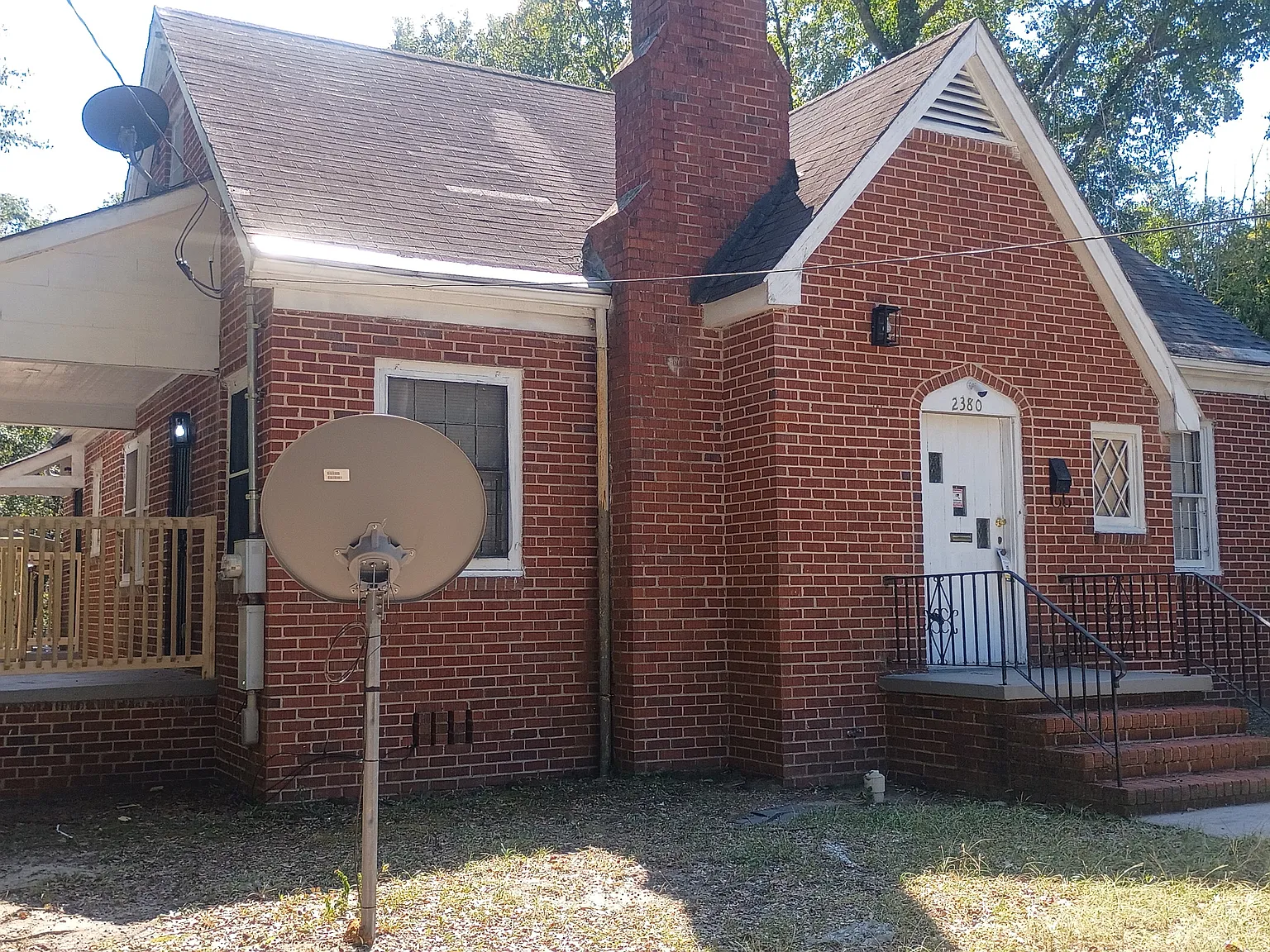 3 bed, 1260 sqft, $1,200 — Photo 2