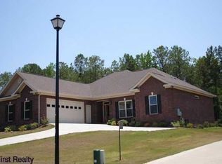 1890 Blue Creek Ln, Auburn, AL 36830